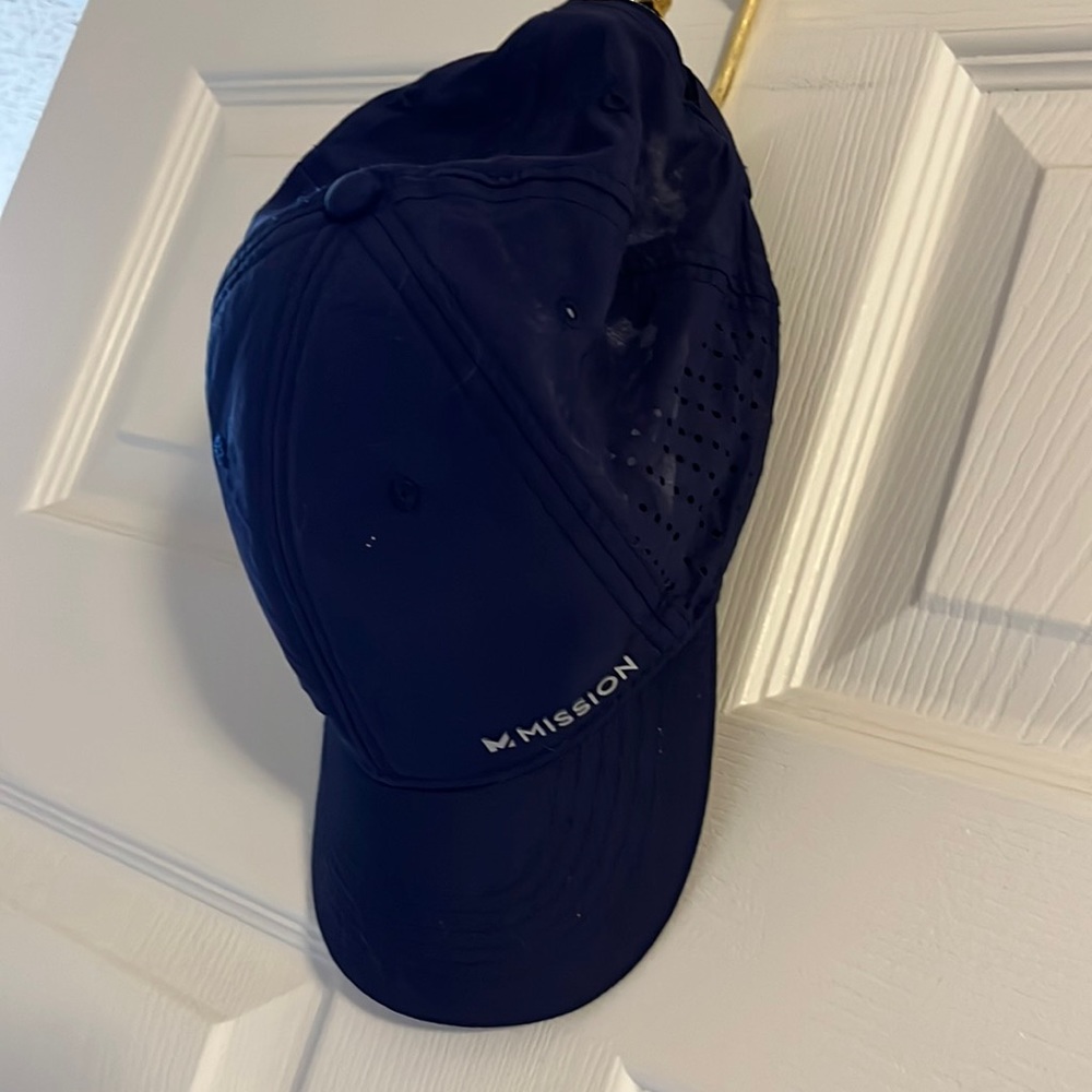 Missoni navy Wet to Cool Cap